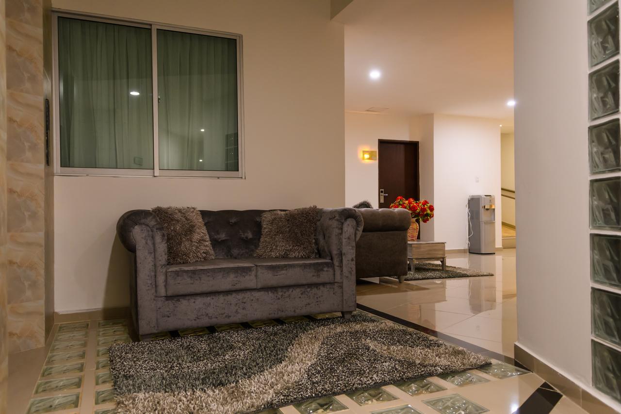 Hotel Quarta Avenida Монтерия Экстерьер фото